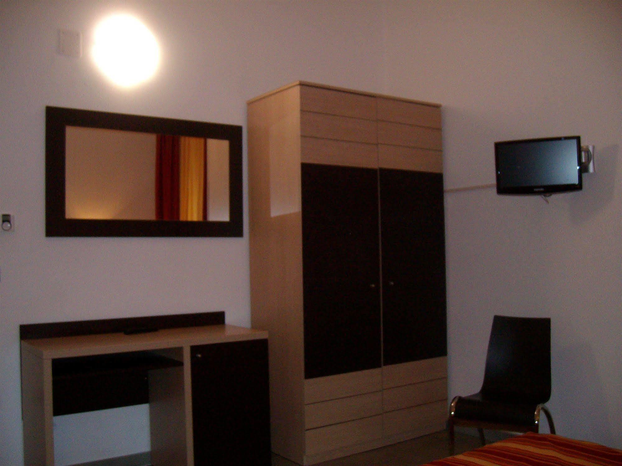 Hotel Insteia Polla Exterior photo